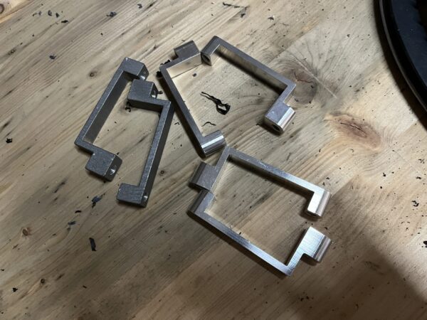 Assortierte Auslegerklemmen 40mm