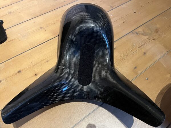 carbon headrest